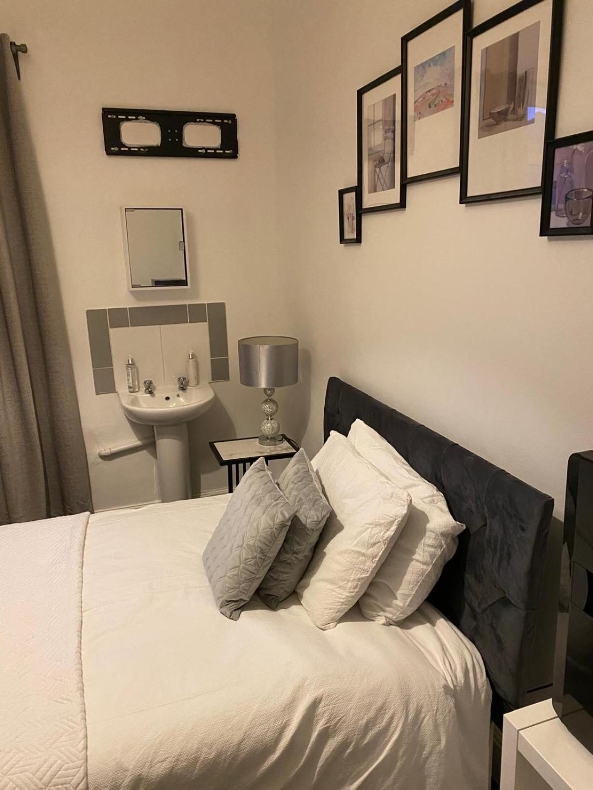 Precise Homes Ltd Wolverhampton Zewnętrze zdjęcie